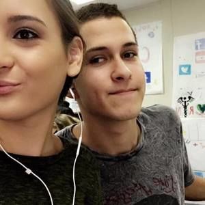 Meet your Posher, Adrian